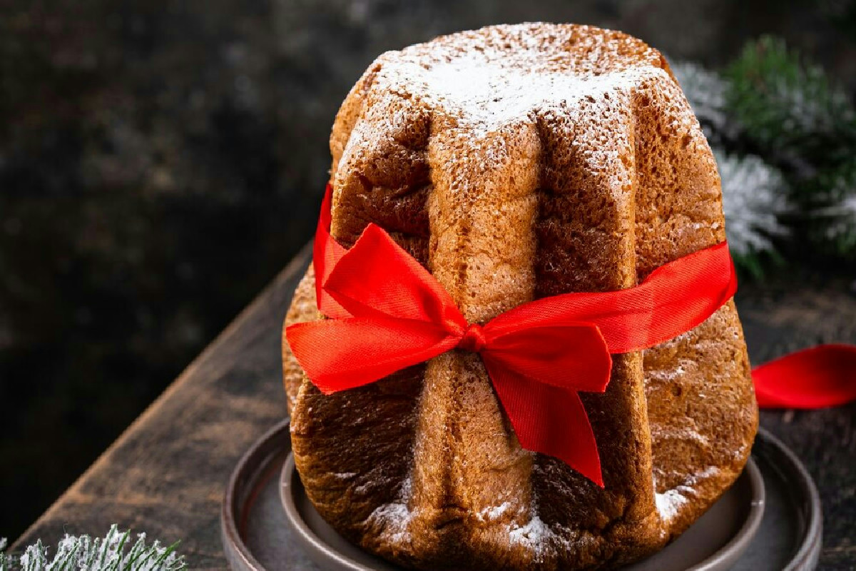 Perché il Pandoro Lidl sembra uguale a quello artigianale, ma costa la metà?
