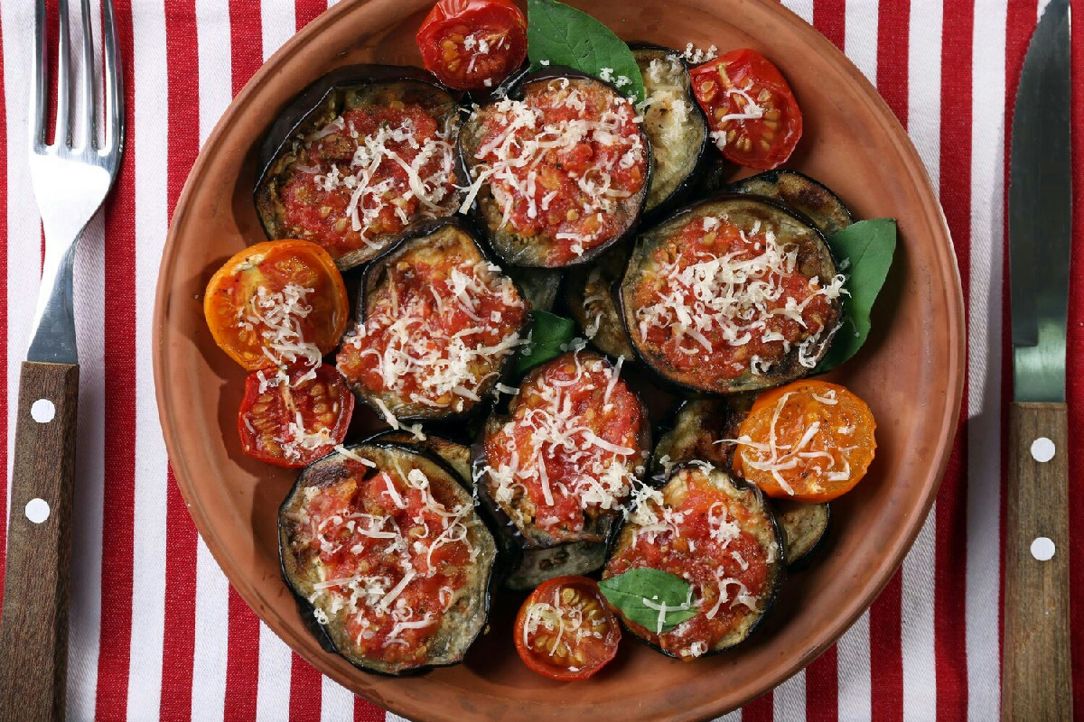 Polpette di melanzane: un gustoso piatto vegetariano pronto in pochi minuti, ideale per ogni occasione