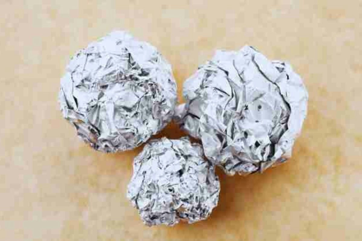 Quelle palline di alluminio in lavatrice velocizzano il lavaggio e lasciano i capi morbidi come nuovi